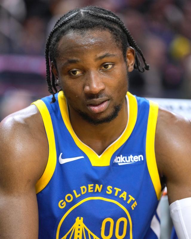 开云体育在线-勇士不准备给库明加提供2.24亿顶薪 双方分歧较大