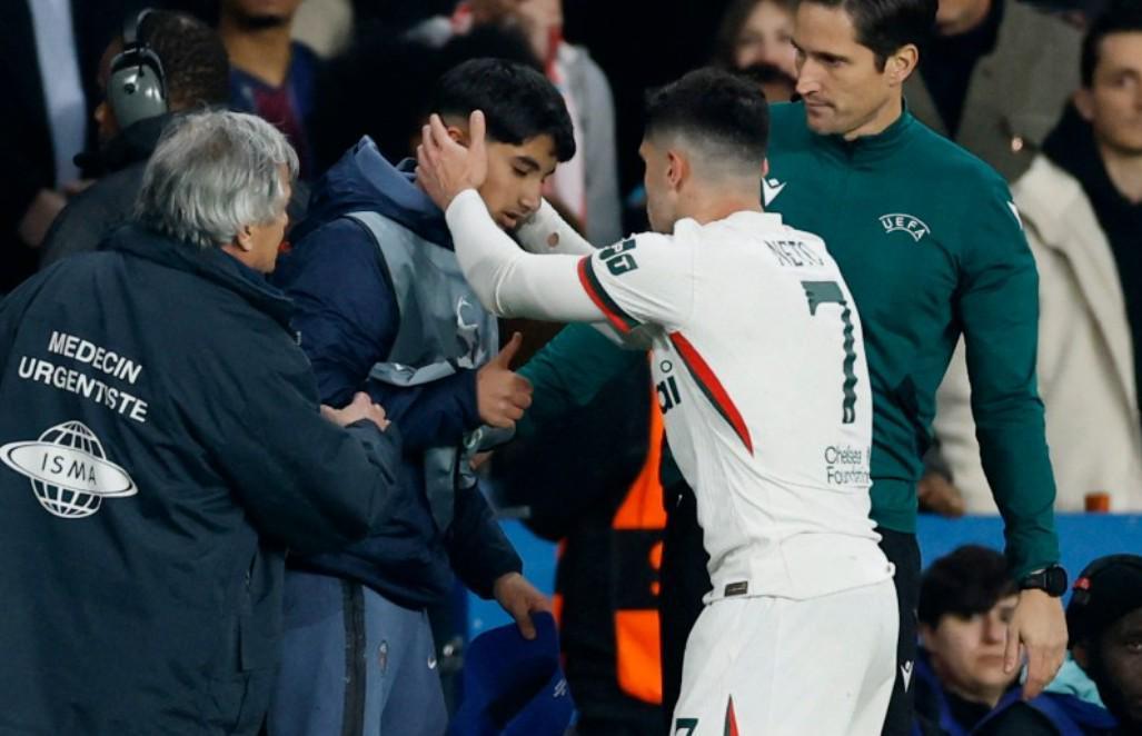 开云体育官网登入-太阳报：内托推球童没拿黄牌，欧足联可能介入并进行追加处罚