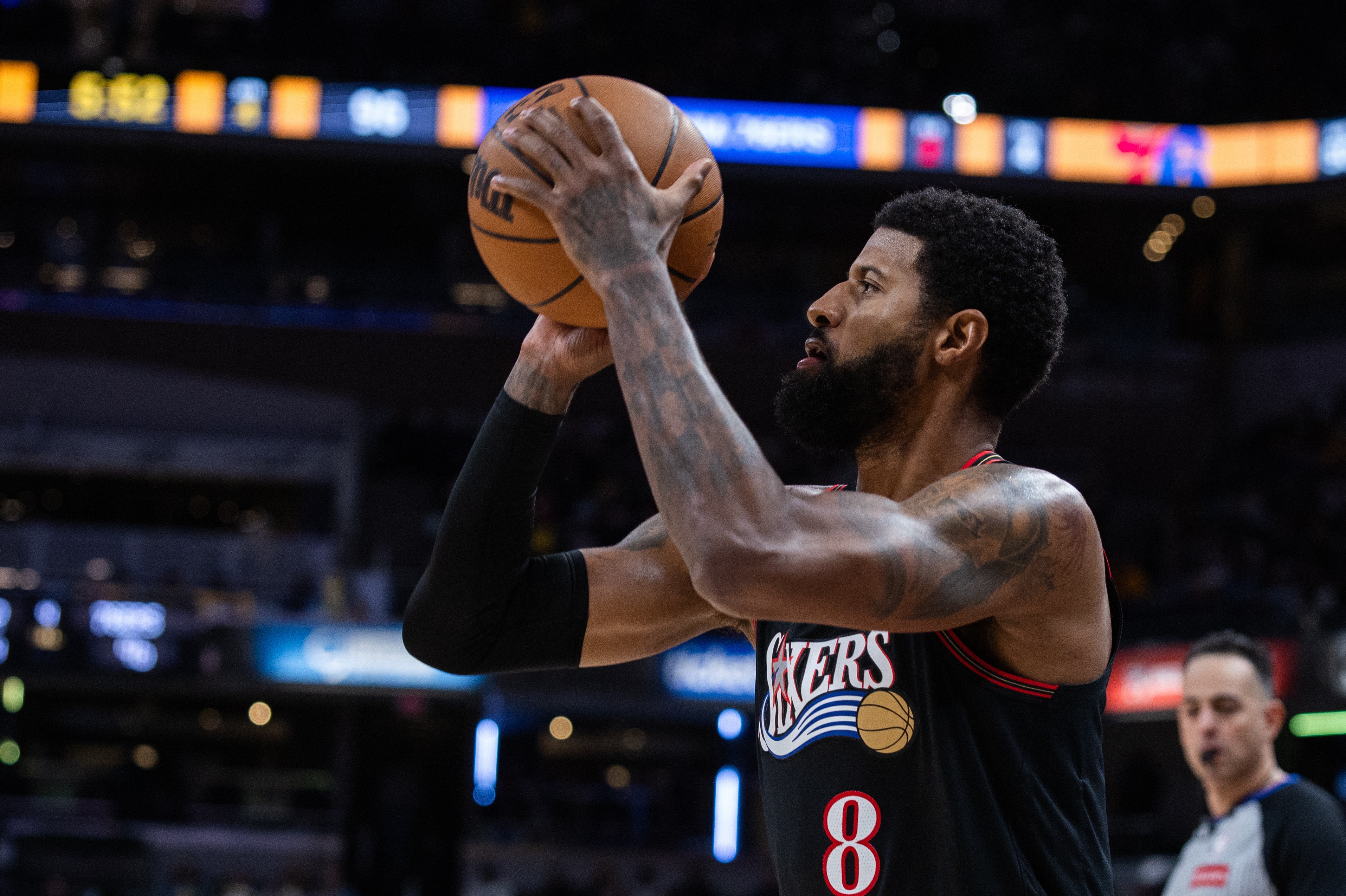 星空体育-绿军开局16-0！乔治：他们投进了各种高难度进球 我们防守没问题